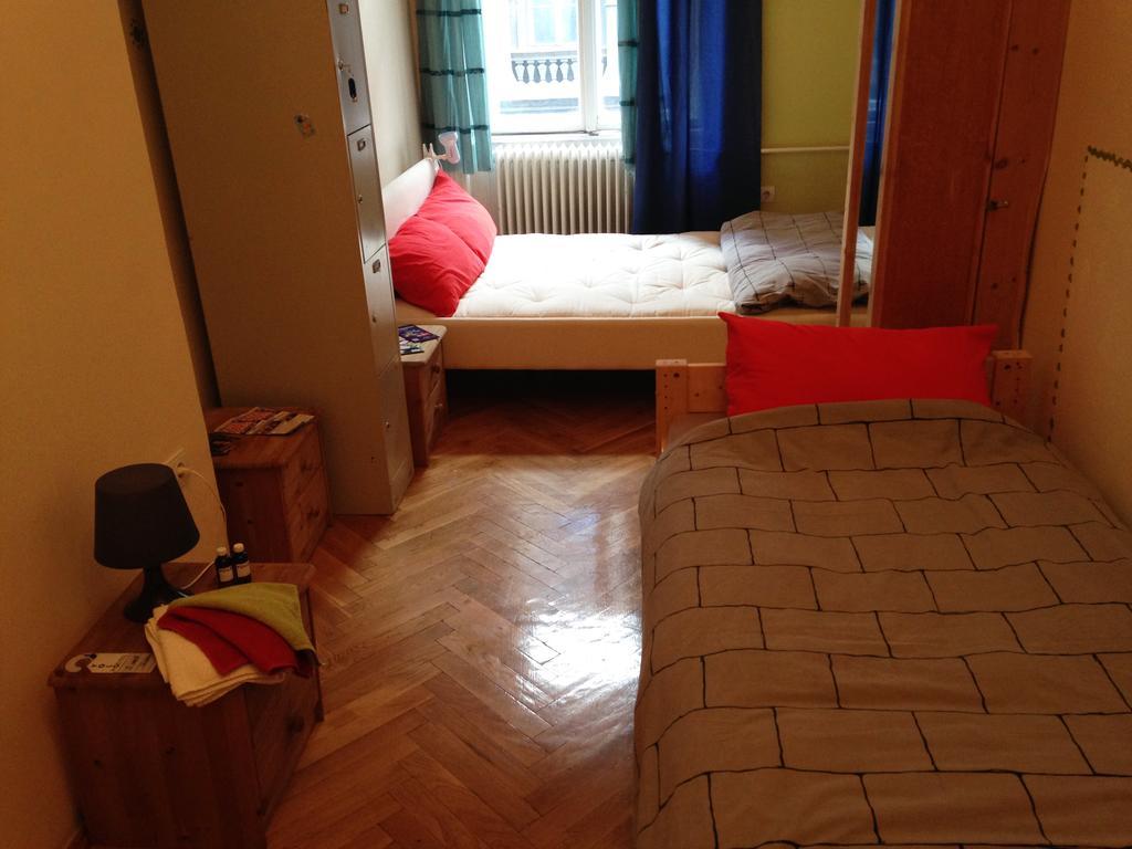 Yolo Hostel Budapest Camera foto